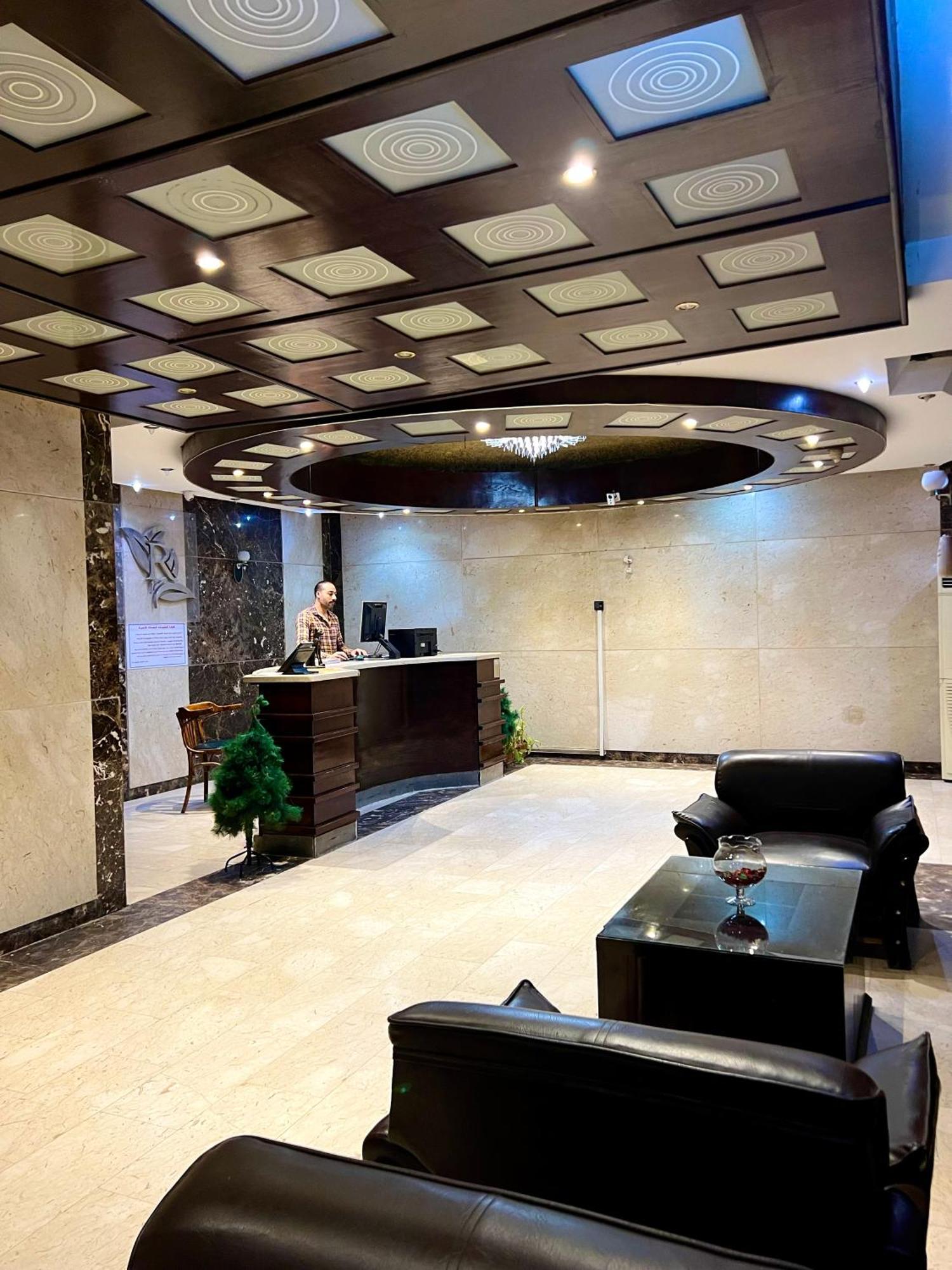 Aparthotel Heliopolis Rock *